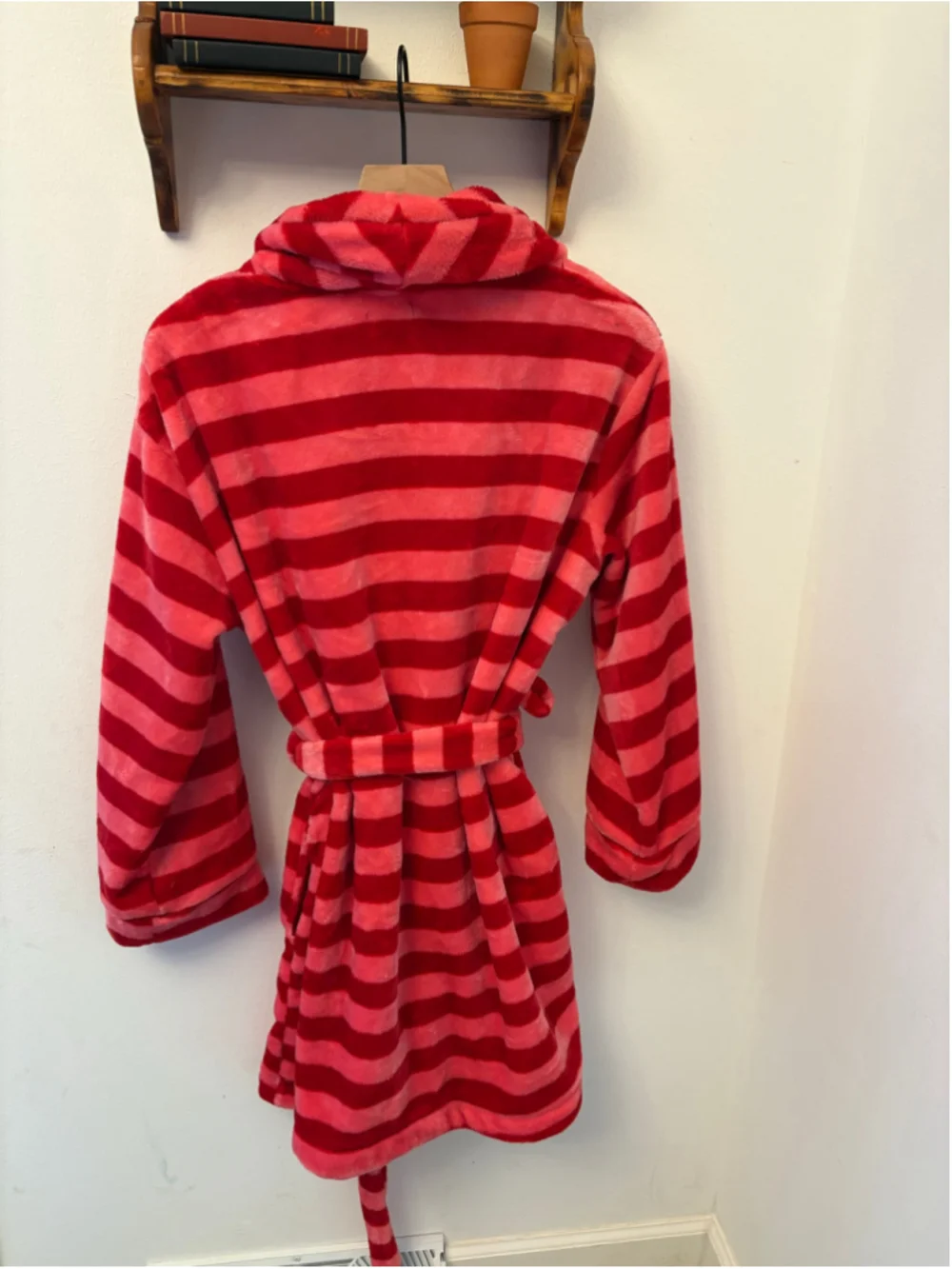 Kate Spade Pink & Red Striped Plush Bath Robe | Cozy Fleece | Size Medium